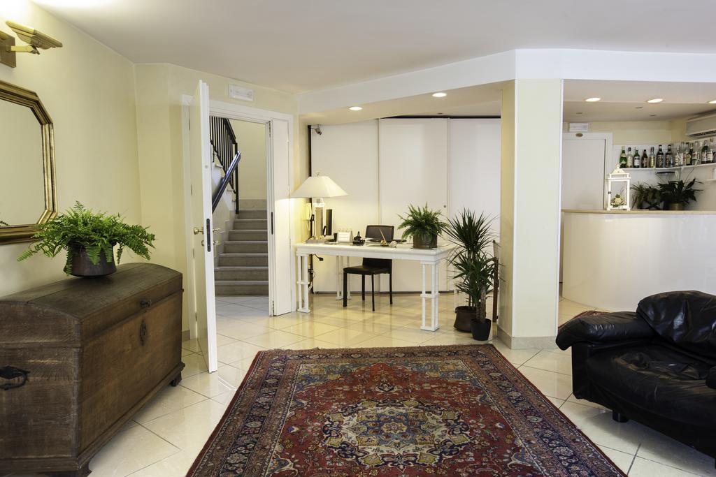 Residence Fellini Rimini Zewnętrze zdjęcie