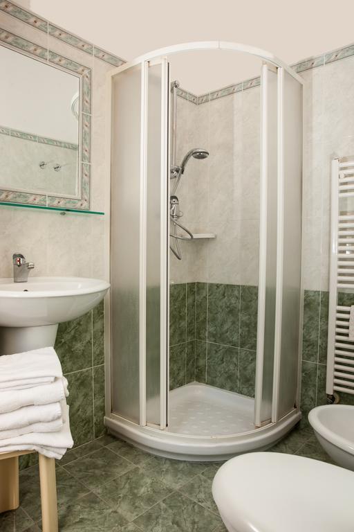 Residence Fellini Rimini Pokój zdjęcie