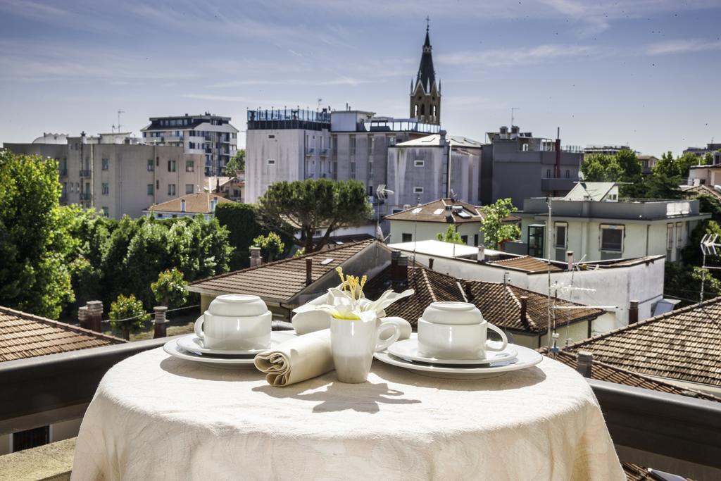Residence Fellini Rimini Pokój zdjęcie