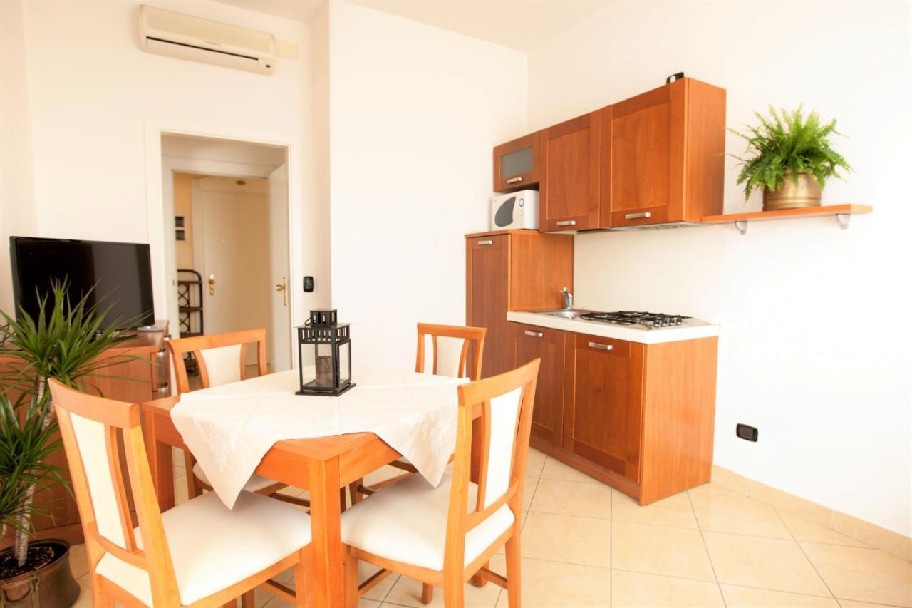 Residence Fellini Rimini Zewnętrze zdjęcie