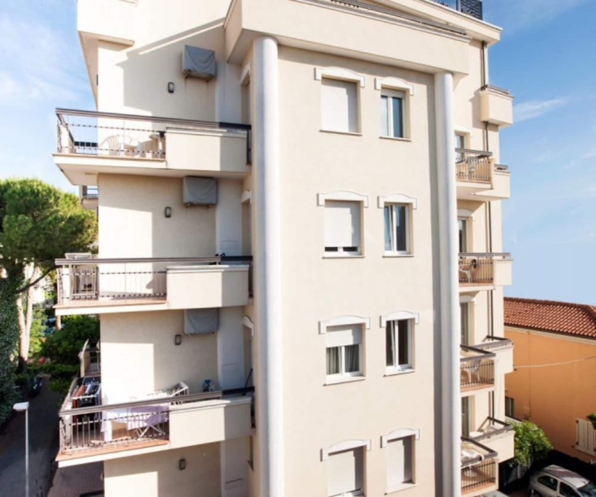 Residence Fellini Rimini Zewnętrze zdjęcie
