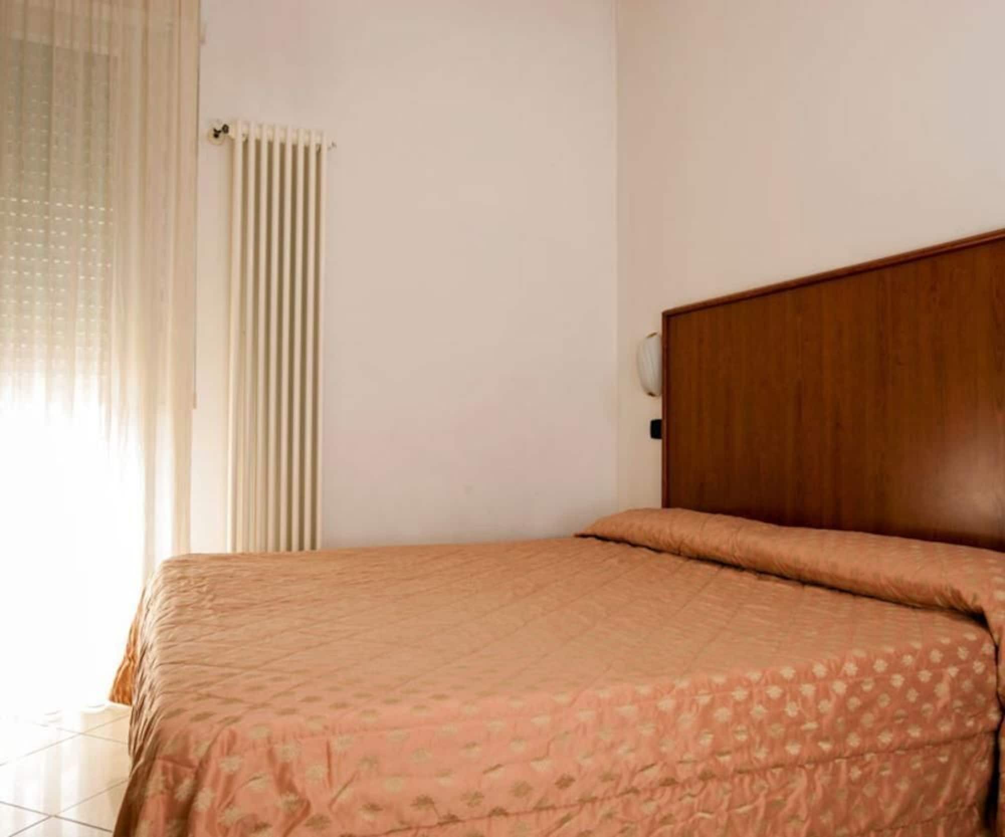 Residence Fellini Rimini Zewnętrze zdjęcie